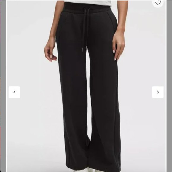 lululemon athletica black wide legged sweatpants - Picture 1 of 4